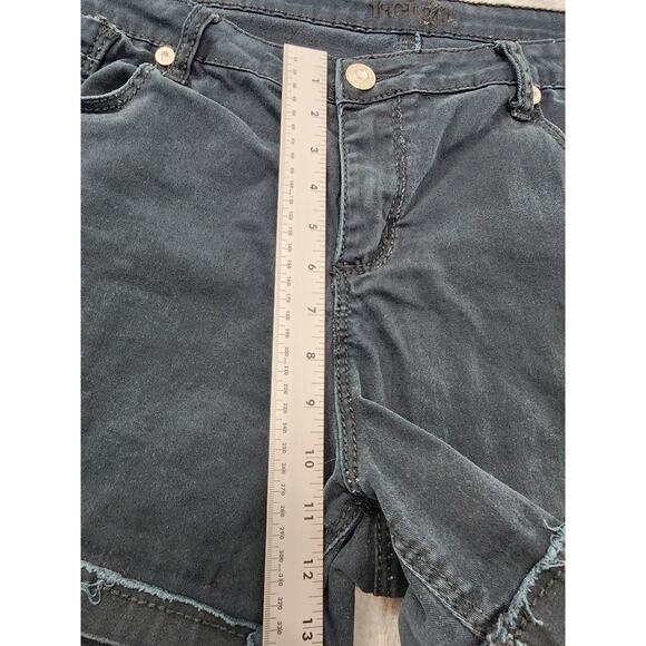 Reign High Rise Cuffed Denim Shorts Size 20 Washed Black Stretch Cotton Casual - Picture 8 of 11